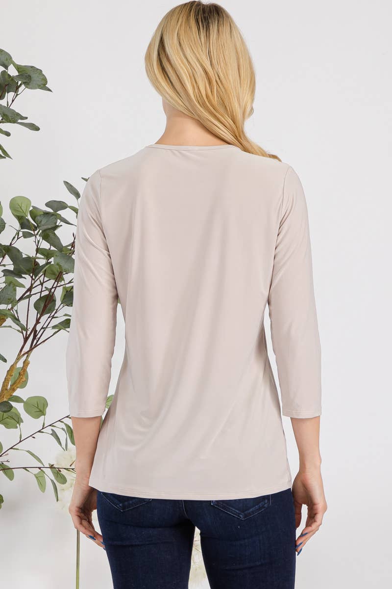 Celeste Clothing - Venta al por mayor Camiseta - Mujer - TOP DE CAPAS SIN ARRUGAS CON MANGAS 3/4 -CT132147