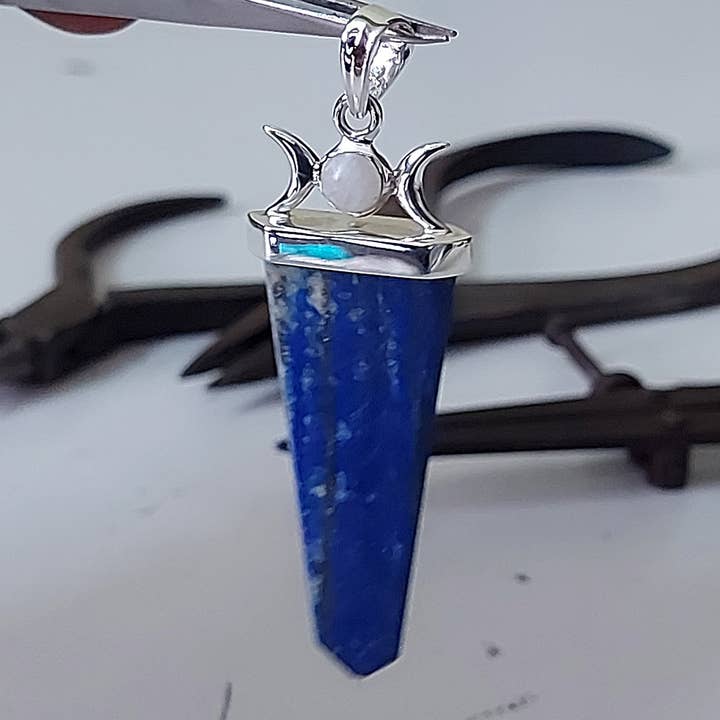 Crystal Earth Sterling - Vendita all'ingrosso Collana con ciondolo/pendaglio - Ciondolo Tripla Dea in Argento - Pietra di Luna, lapislazzuli1