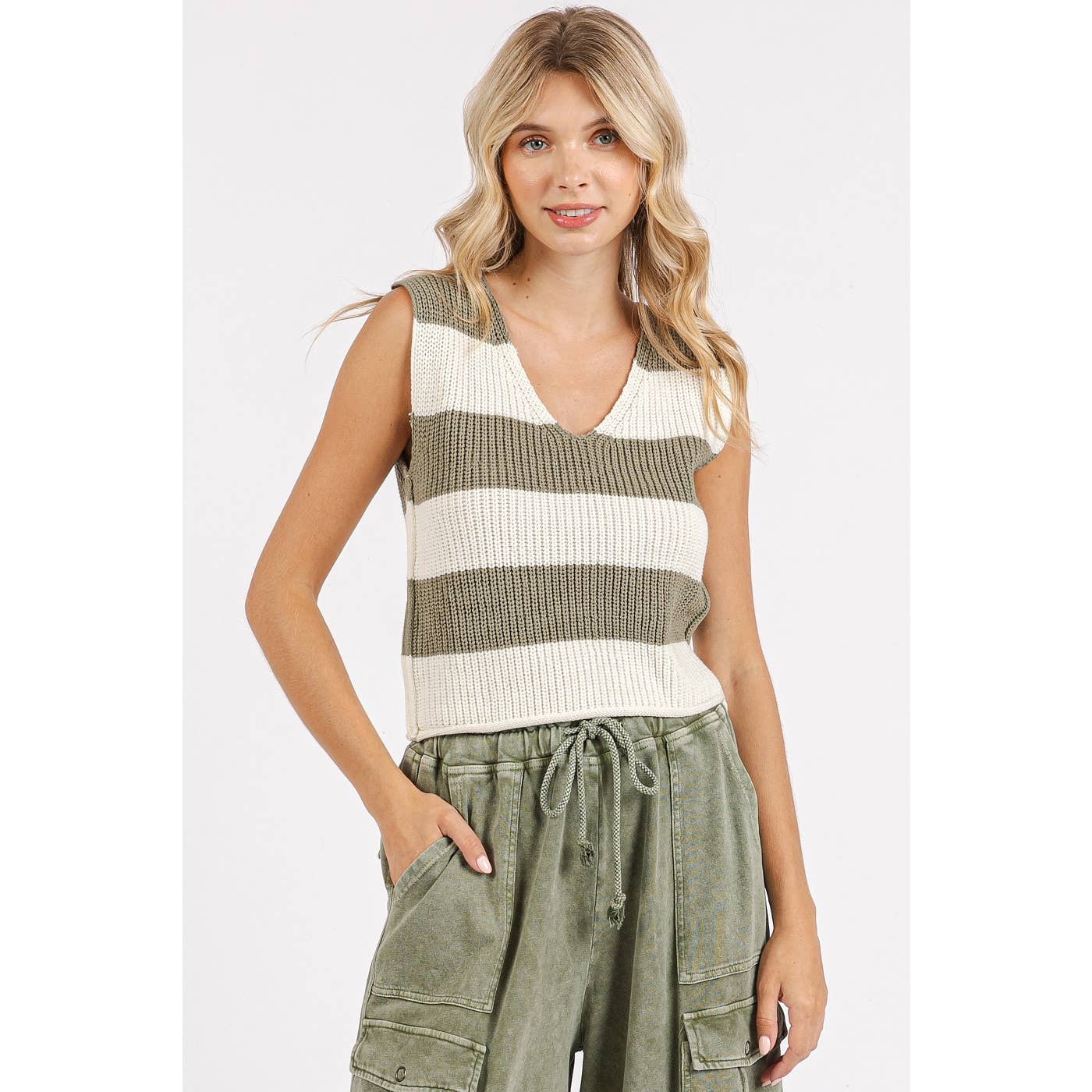 mittoshop - Wholesale Sweater Vest - Women's - STRIPED V-NECK CROPPED SWEATER VEST TOP2