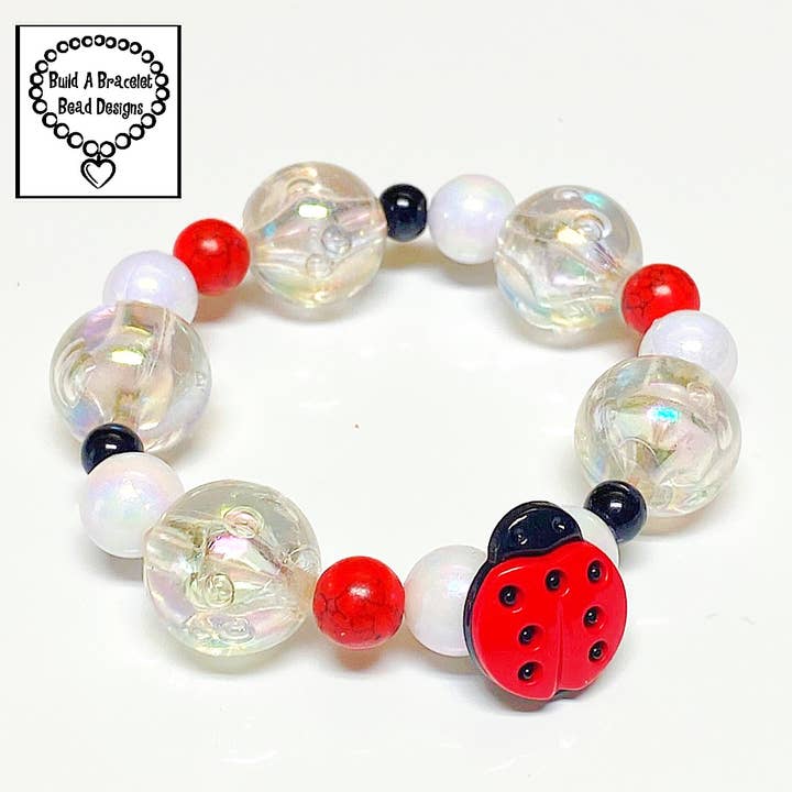 Bracelet Miss Ladybug 🐞 pour la vente par Build A Bracelet Bead Designs