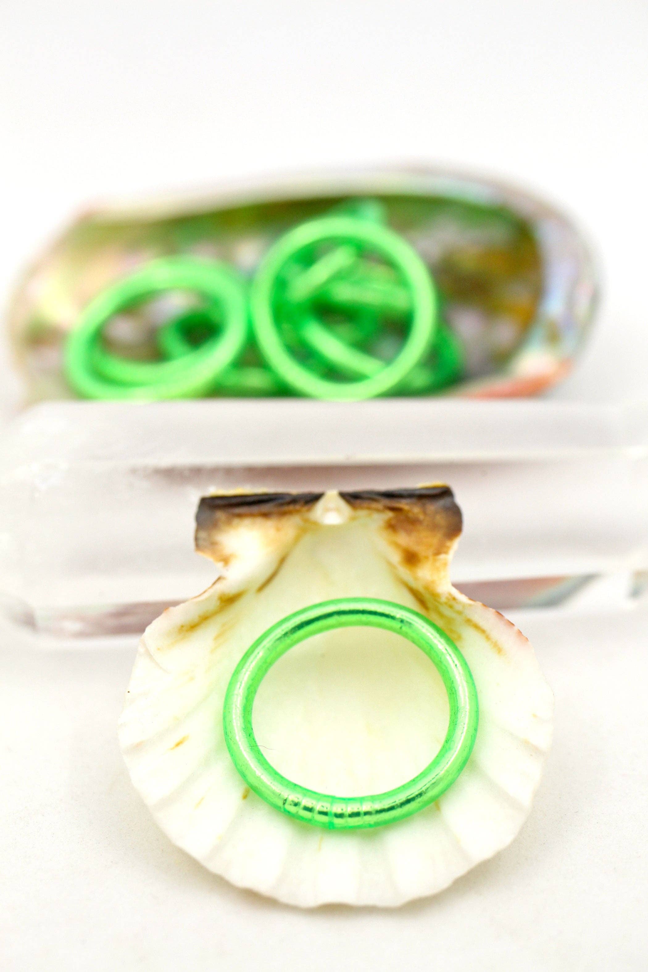 Woman Shops World - Vente Anneau/bague à empiler - Bagues de temple bouddhiste thaïlandaises simples, colorées, Kumlai8