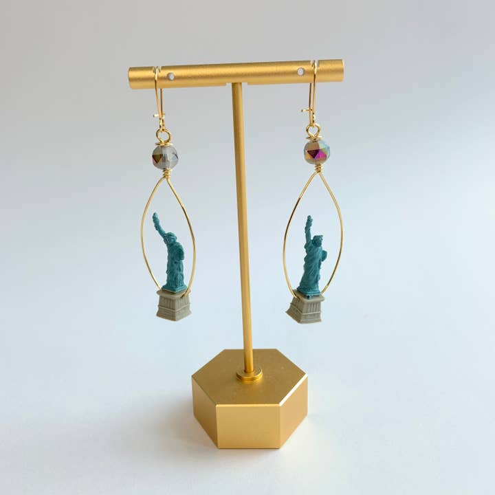Lenora Dame - Vente Boucles d'oreilles pendantes - Boucles d'oreilles statue de la Liberté
