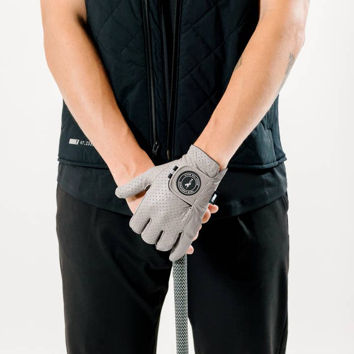 True Linkswear – wholesale Sporting accessories – TRUE Lux Golf Glove 3-Pack | Grey