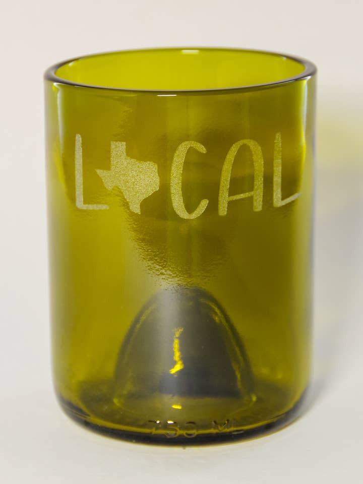 Bottiglia di vino locale del Texas incisa in vetro ambrato da 12 once riciclato per la vendita all'ingrosso da parte di A Second Round Glass