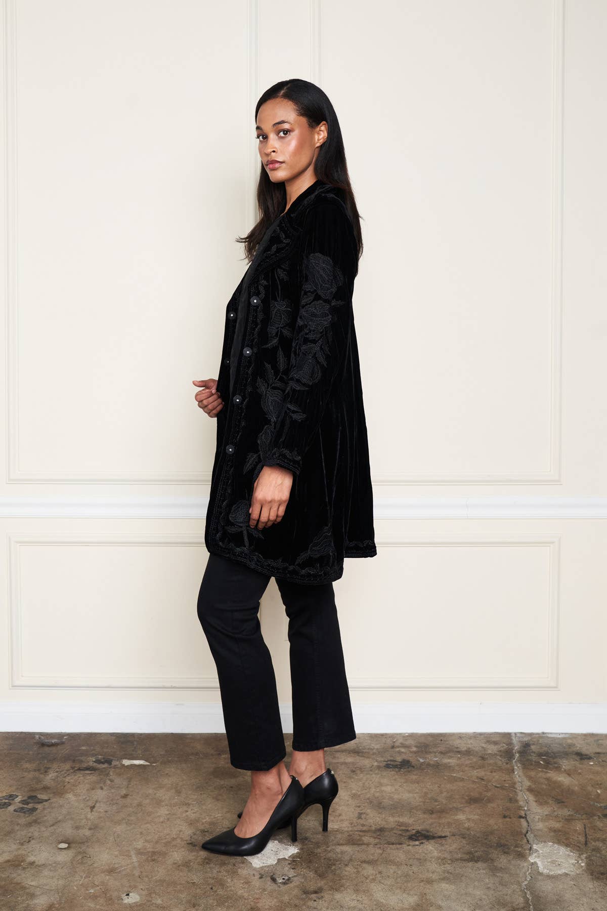 Paparazzi – Engroshandel Jakke - Dame – XY-8176 Stretch fløjl knap tonal broderet jakke16