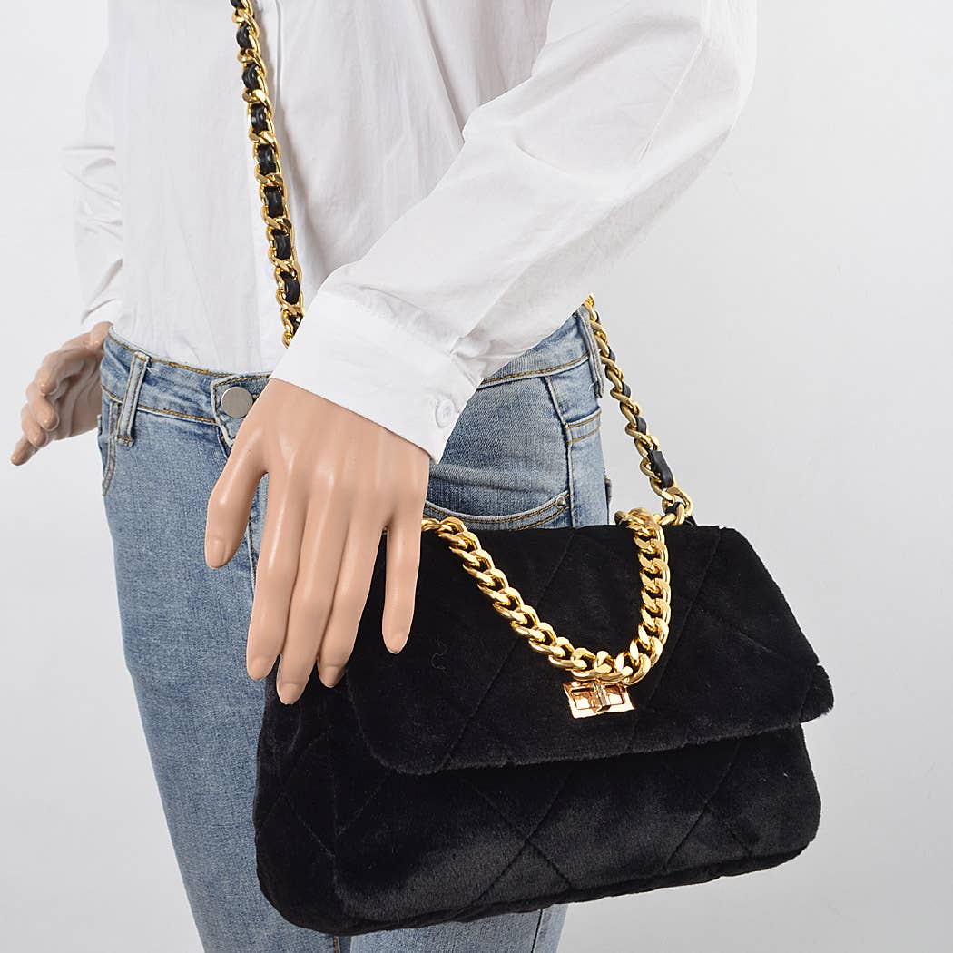 3AM BY H&D ACCESSORIES - Wholesale Crossbody Bag - Women's - Quilted Fur Chain Flap Clutch6