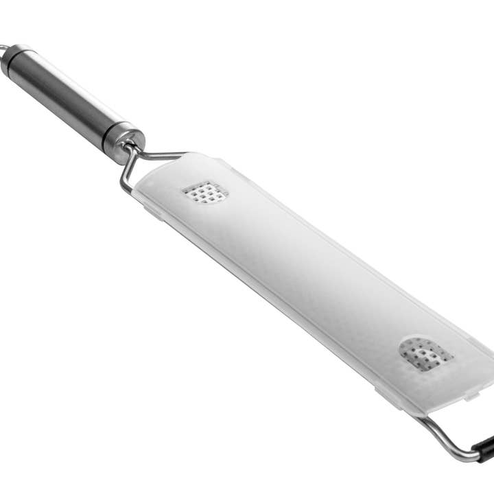 Râpe KITCHEN BASICS avec couvercle Fine pour la vente par Port-Style Enterprises Inc.