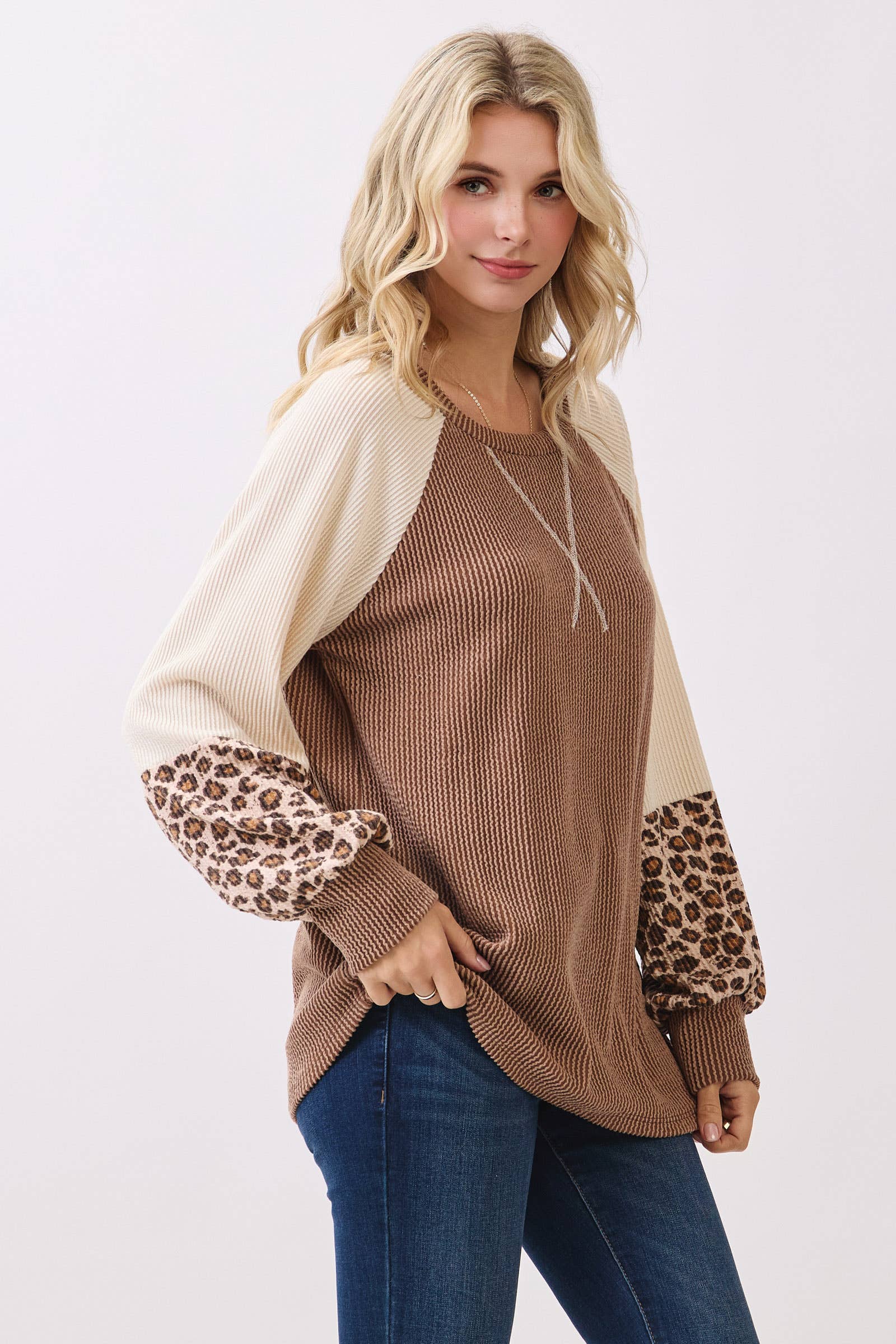 7th Ray – wholesale Knit top – Women's – Color Block Raglan Long Sleeve Pullover Top T61079