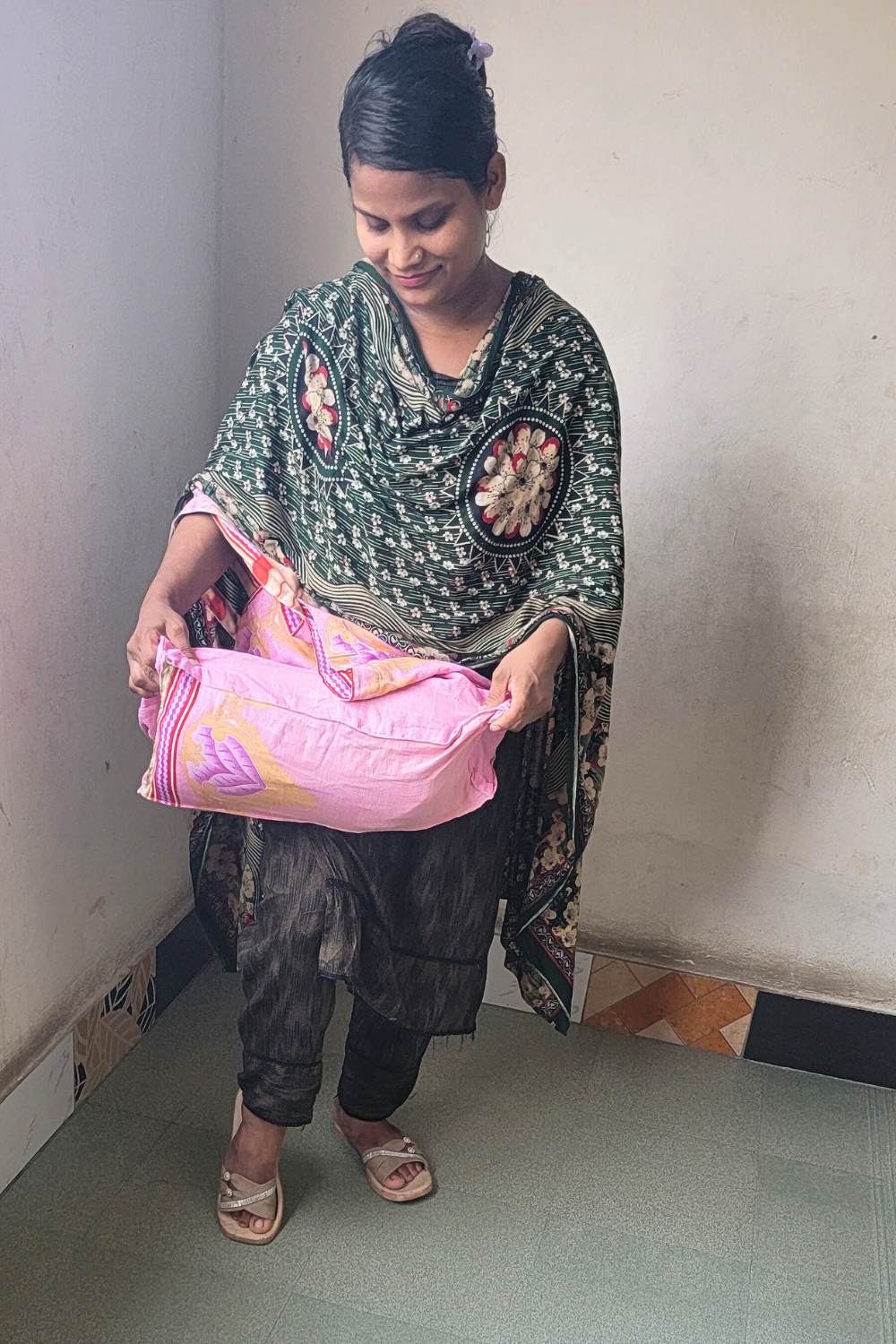 Basha Boutique - Wholesale Gift Bag - Recycled Sari Gift Bag, Extra Large3