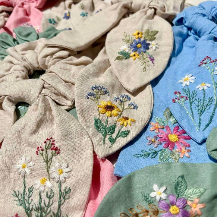 Ninu Handmade - Wholesale Scrunchie - Women's - Mystery Embroidered Scrunchie8