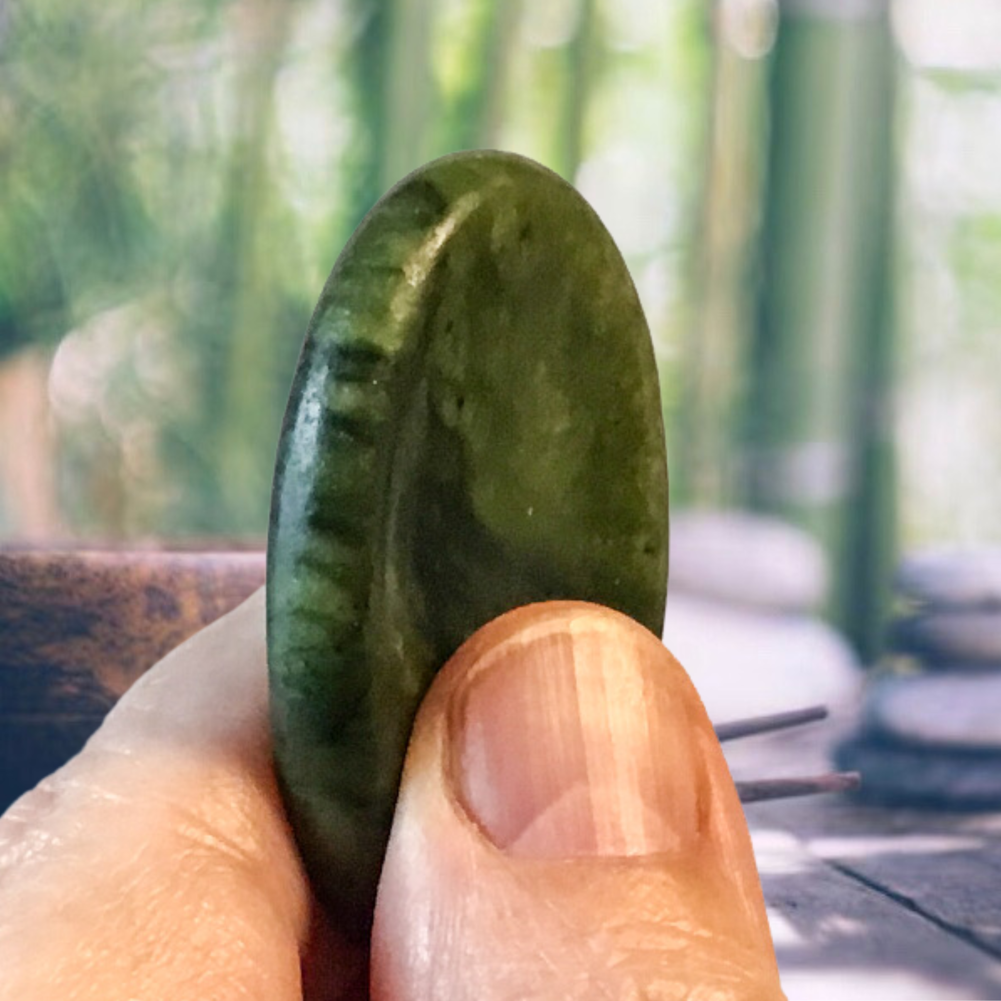 Essential Wellness - Body, Mind, Spirit - Wholesale Spirituele steen/kristal - GROENE JADE Zorgensteen met Optie voor Informatieve Kaart3