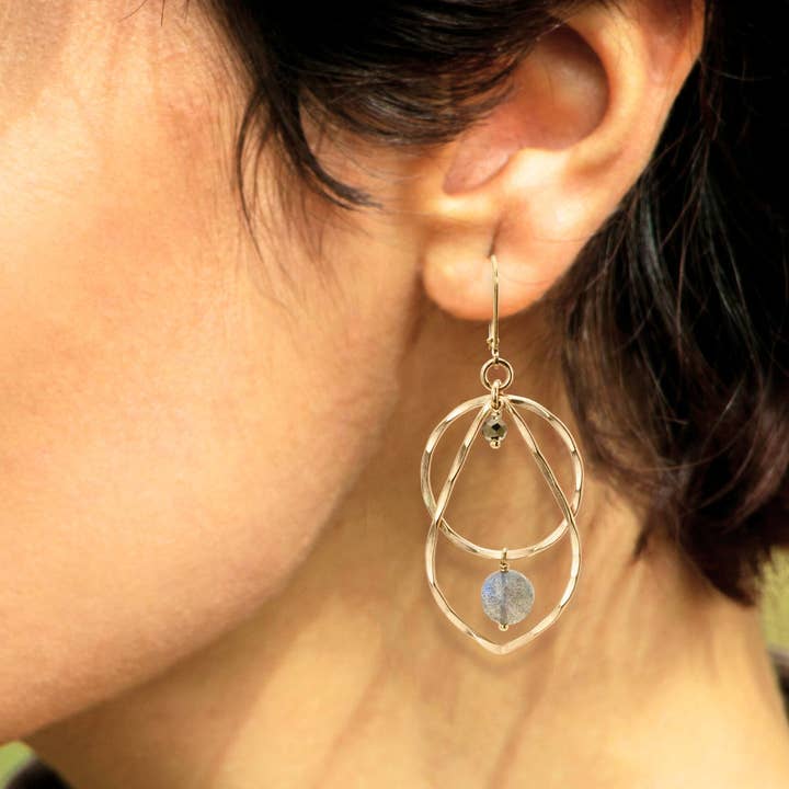 J + I Jewelry - Wholesale Dangle Earrings - Stratum Leaf Earrings1