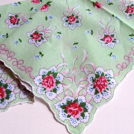 MOMENTS IN THYME - Wholesale Everyday Greeting Card - The Book Keepsake Hanky Card1