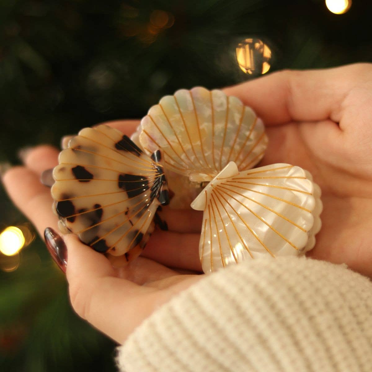 La Petite Épicerie - Wholesale Hair Clip - Women's - Shell hair clip - Multicolored1