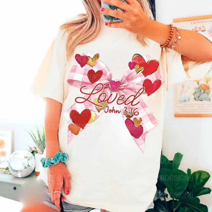 Camiseta Amada Juan 3:16, Sudadera Xoxo Coqueta con Lazos de Corazón para venta al por mayor de DLT Ecommerce