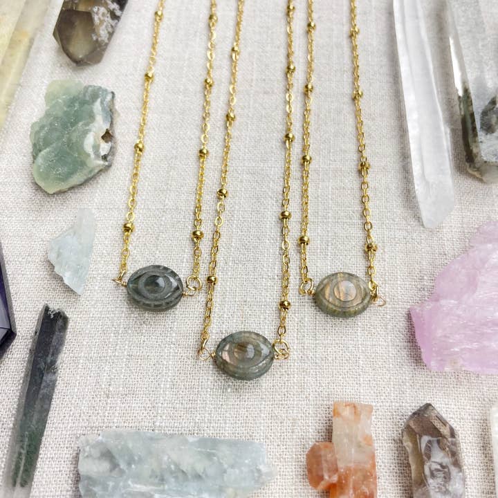 Labradoriet Gefacetteerd Oog Delicate Ketting voor wholesale door Ewelina Pas Jewelry