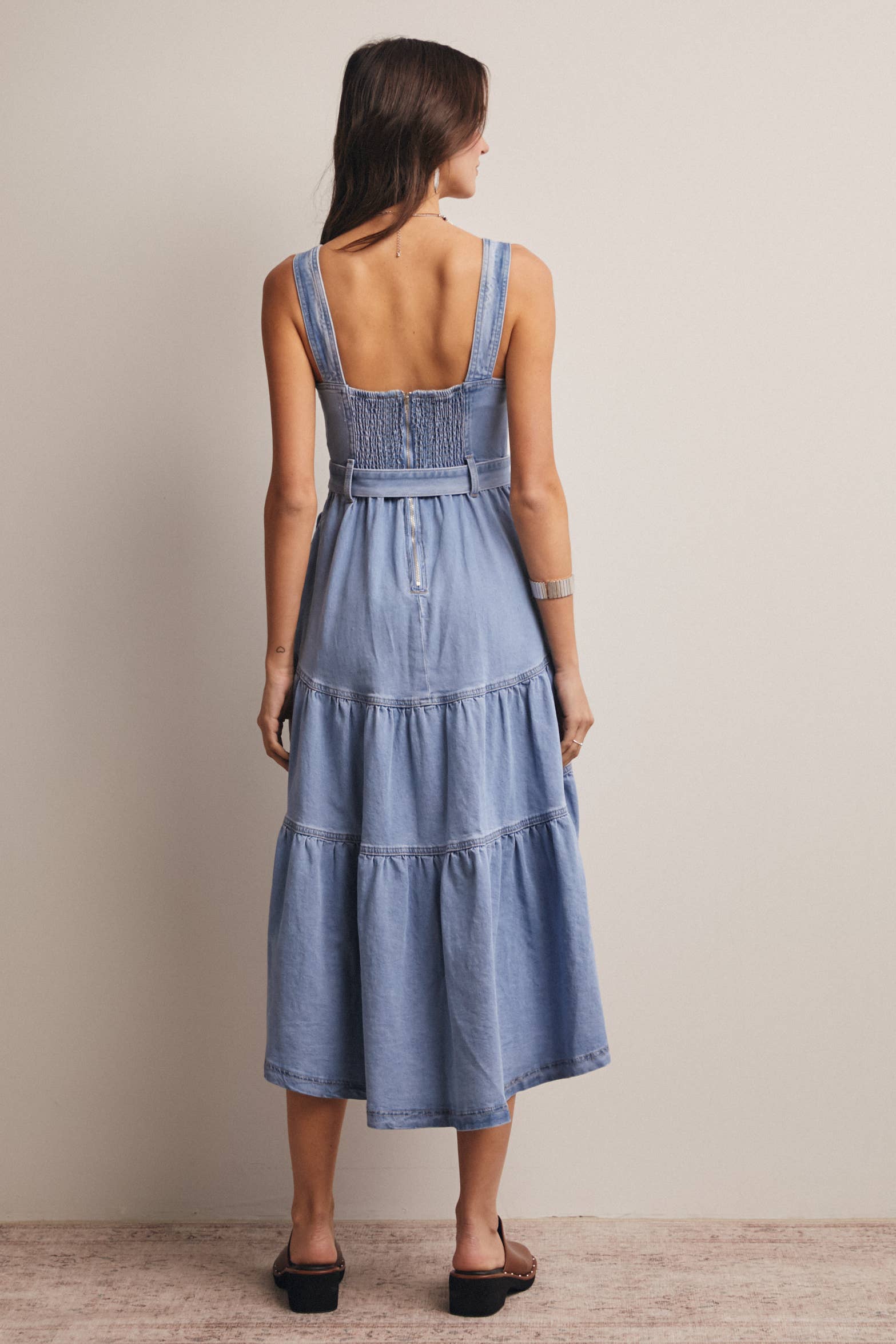 Forte - Wholesale Dress - Women's - Tiered Denim Maxi Dress FD002318