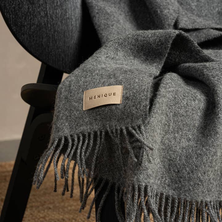 menique - Wholesale Throw Blanket - Pure Wool Blanket Milan