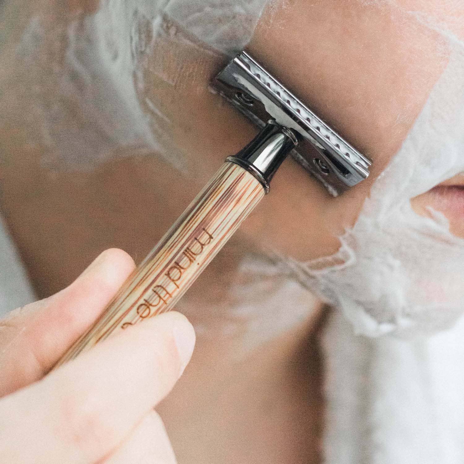 Mind the trash - Vente Rasoir - Rasoir de sécurité réutilisable avec manche en bambou – Mind the Trash1