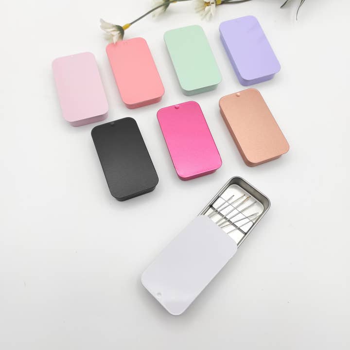 SCwholeworks - Wholesale Embroidery/Cross Stitch Supplies - Modern Style Small Magnetic Tin Needle Case - Crafting Essential