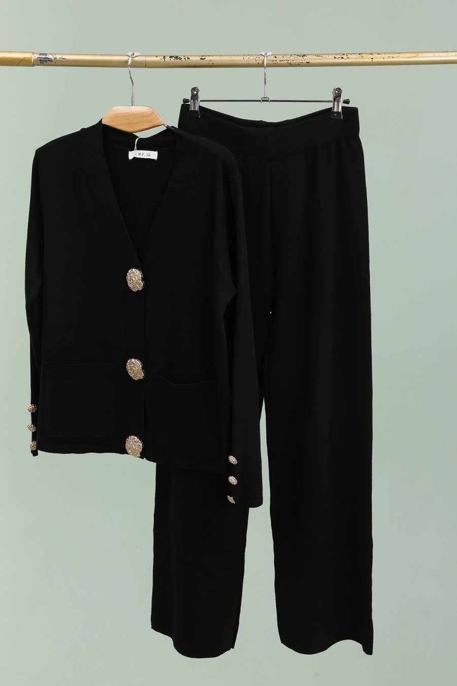 DIX-ONZE - Wholesale Top & Pant Set (NOT Loungewear) - Women's - Chic 2-Piece Set – Elegance & Comfort4