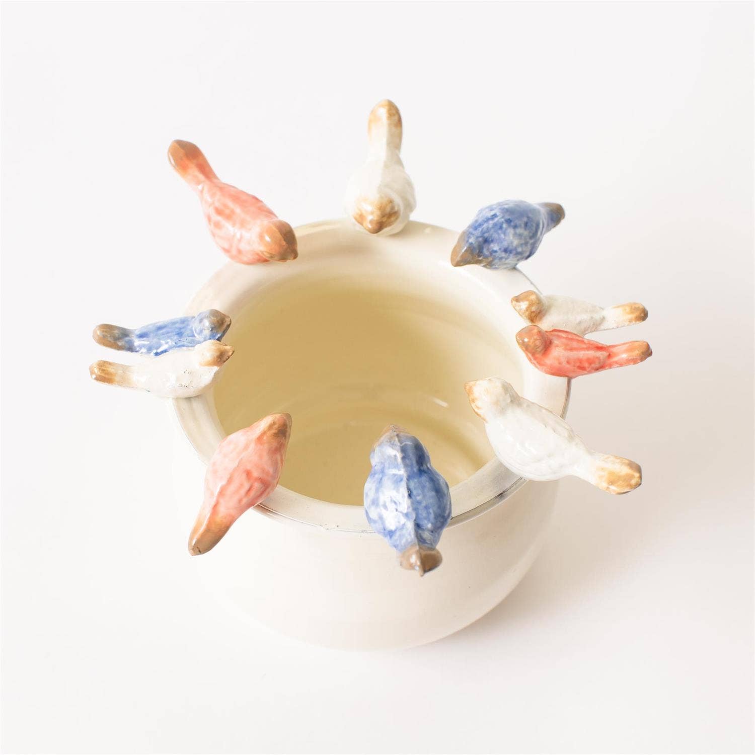 Audrey's Home & Gift - Wholesale Plantenpot - Emaille Pot Met Vogels Op Rand (Pk/04) | Lente Decor4