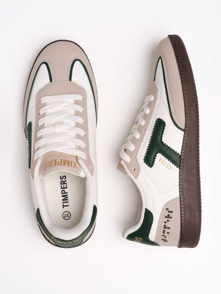 Zapatillas veganas blancas diseñadas por personas con discapacidades for wholesale by Timpers