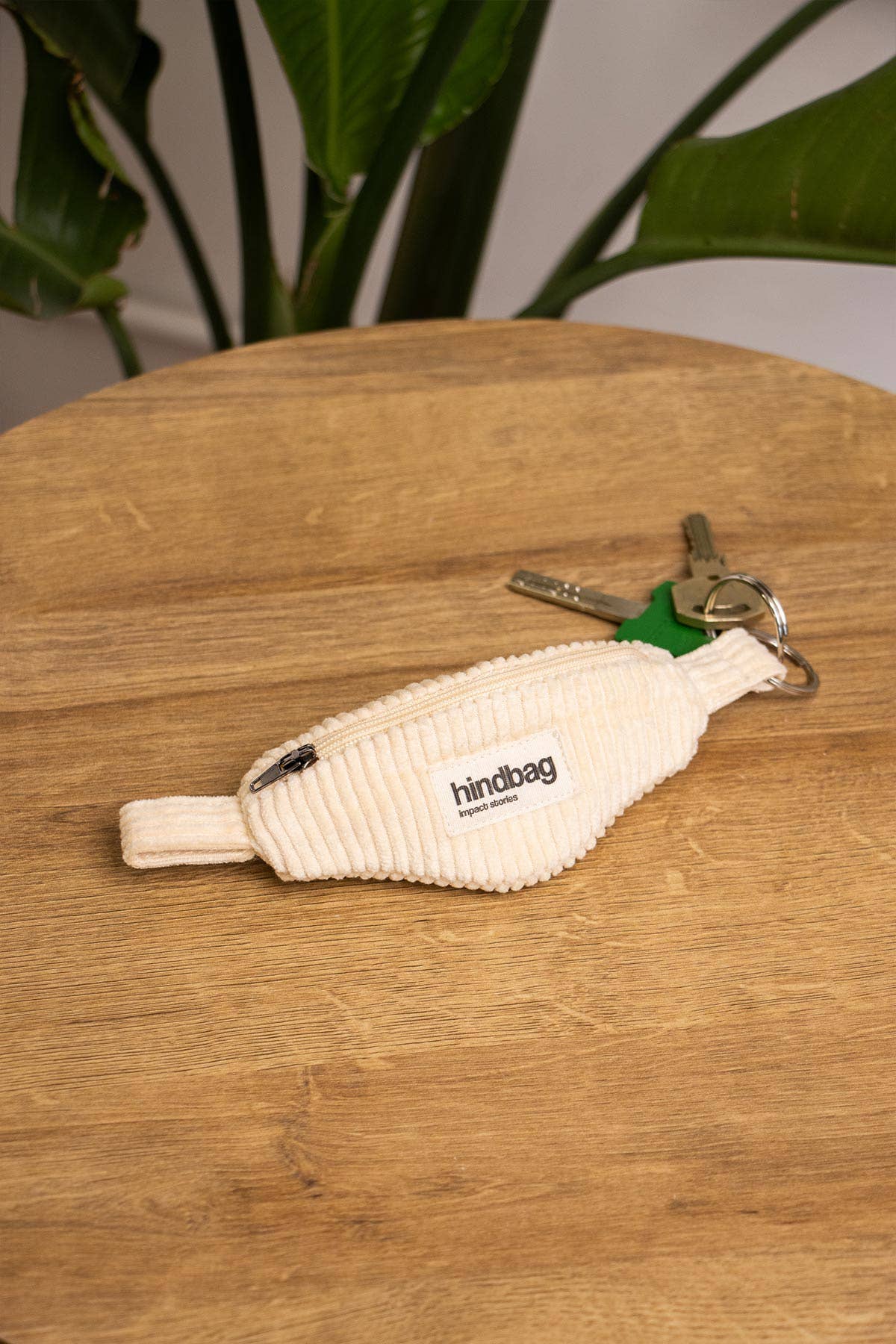 Hindbag - Wholesale Keychain - Women's - Banana Keychain Côme Beige Velvet0
