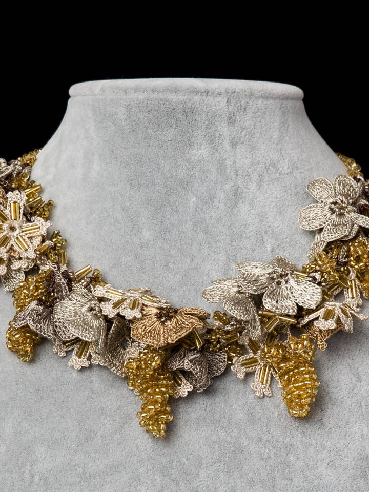 Bouquet Choker - Gold and Copper for wholesale by Meredith Strauss