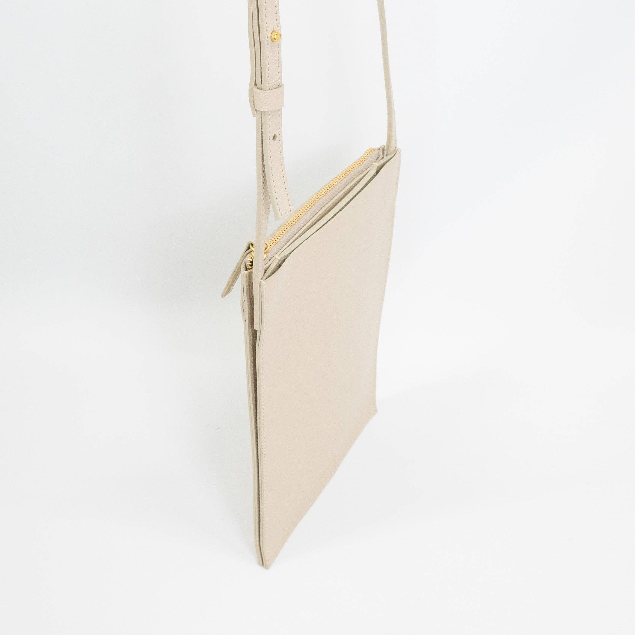 Unofuku - Wholesale Shoulder Bag - Women's - re:credo Noemi Slim Shoulder Bag (Beige)2