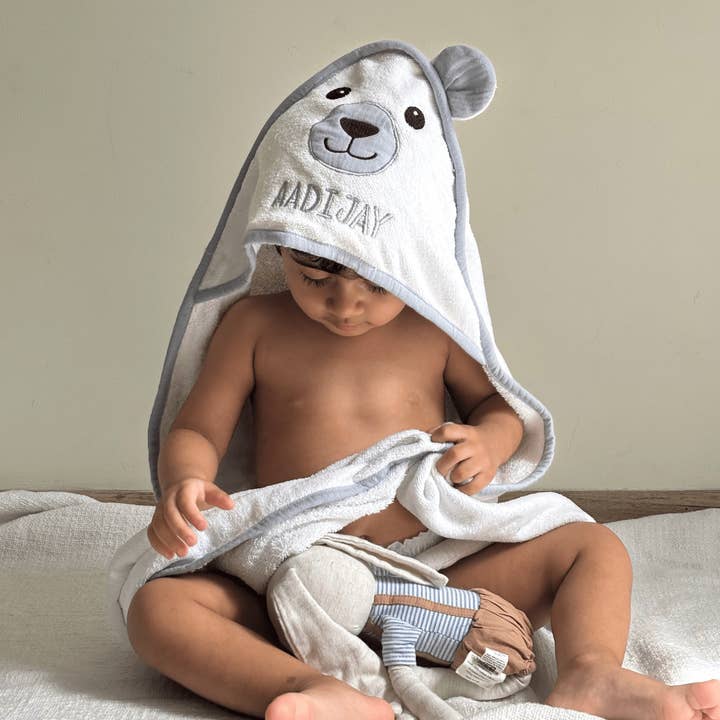 Bear Club Pure Cotton Kids Hooded Towel for wholesale by Zoey Inc.