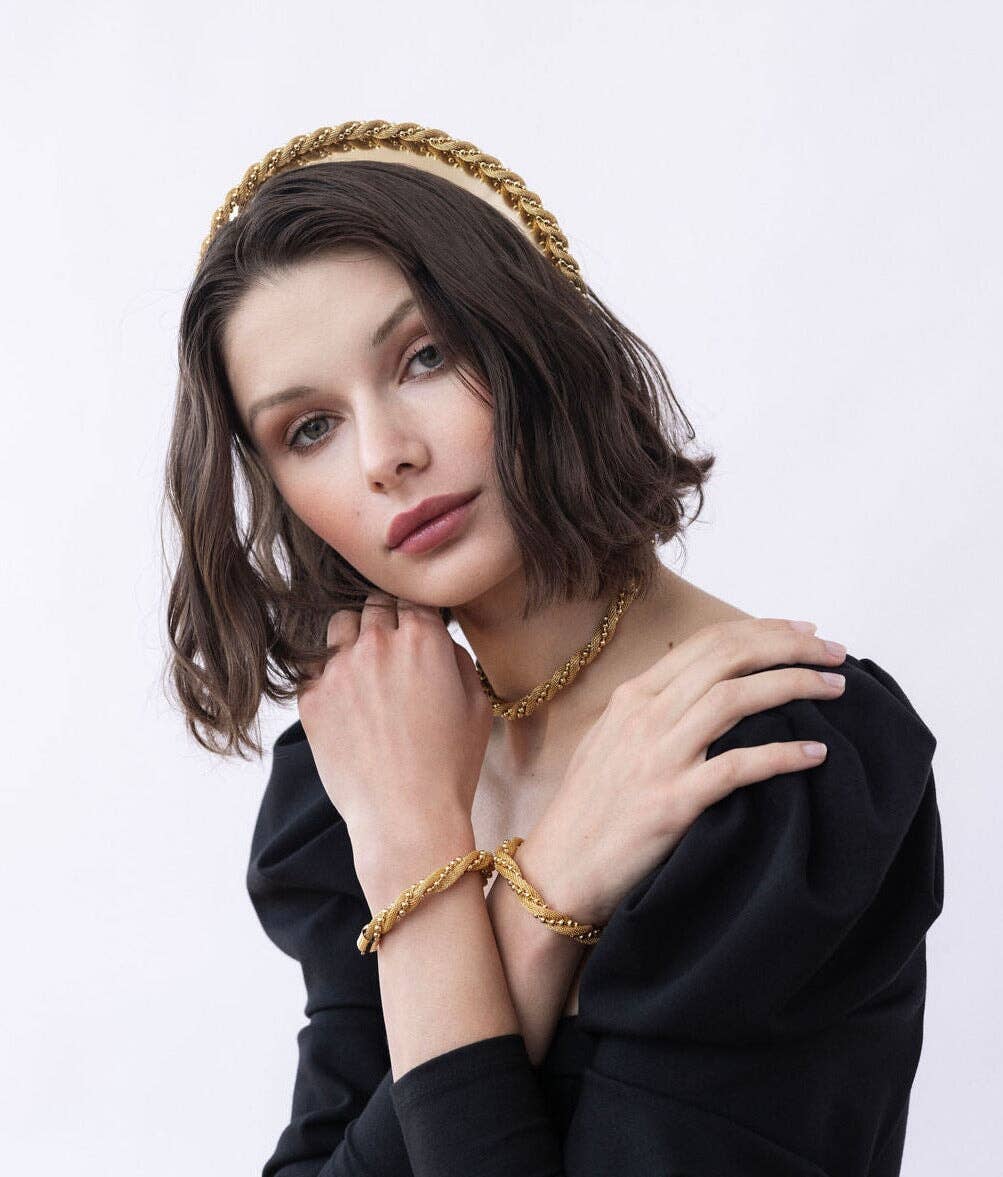 Epona Valley - Wholesale Cuff Bracelet - MEDICI CROWN5