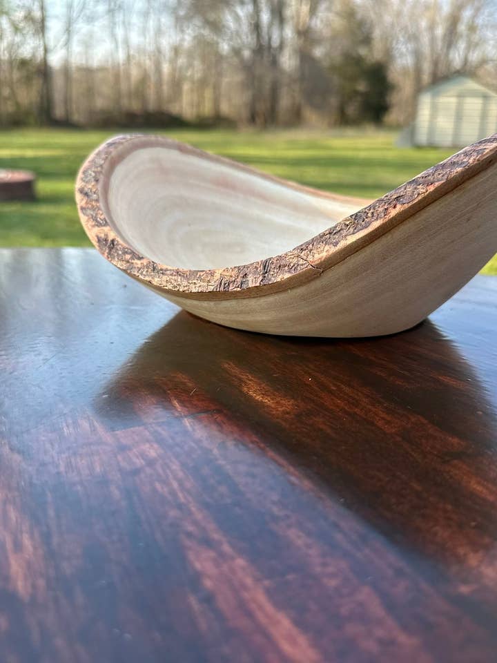 9.5"x 10" Natural Wooden Bowl with Bark Edge for wholesale by Tremont Floral Supplies
