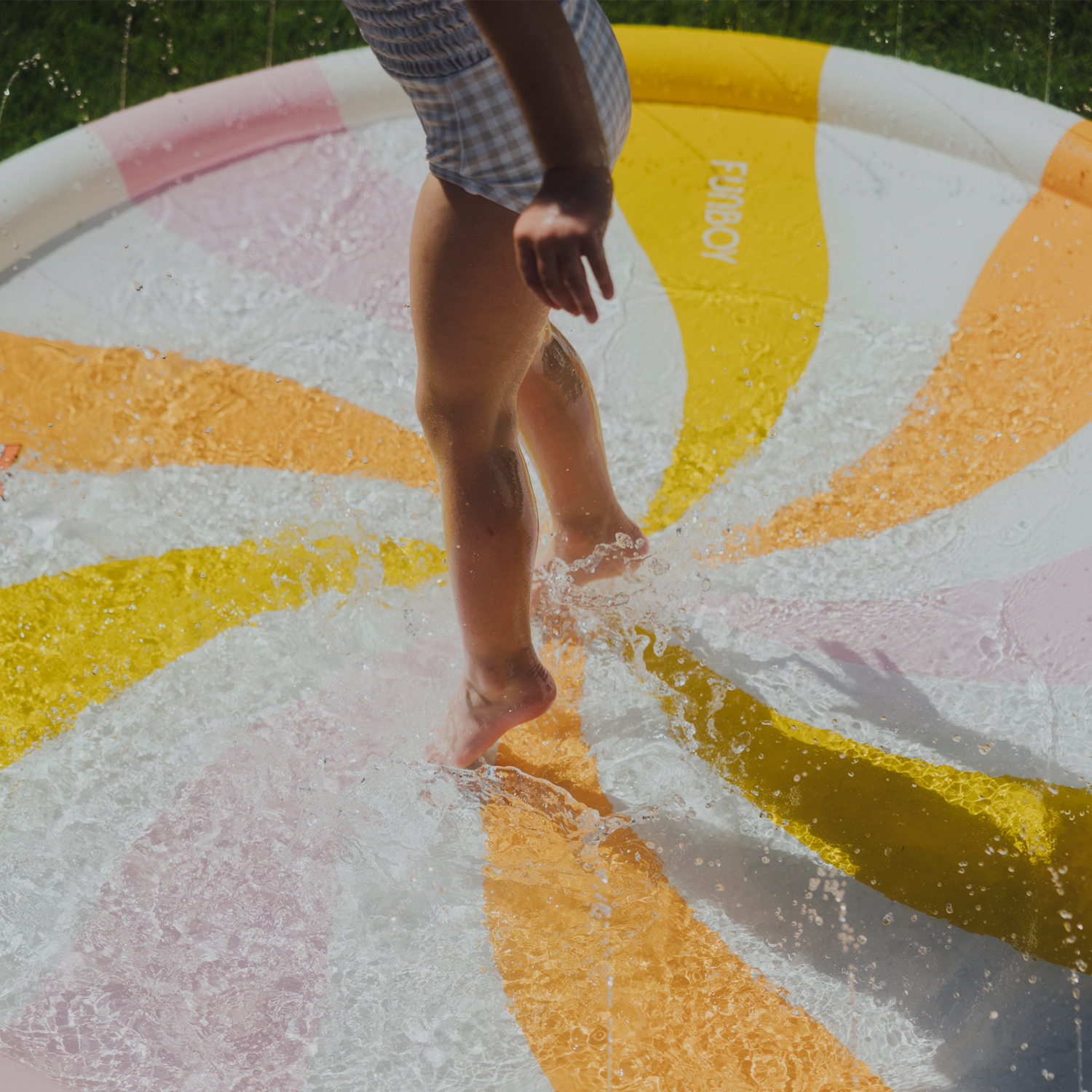 FUNBOY - Wholesale Inflatables - Kids Splash Pad - Summer Swirl4