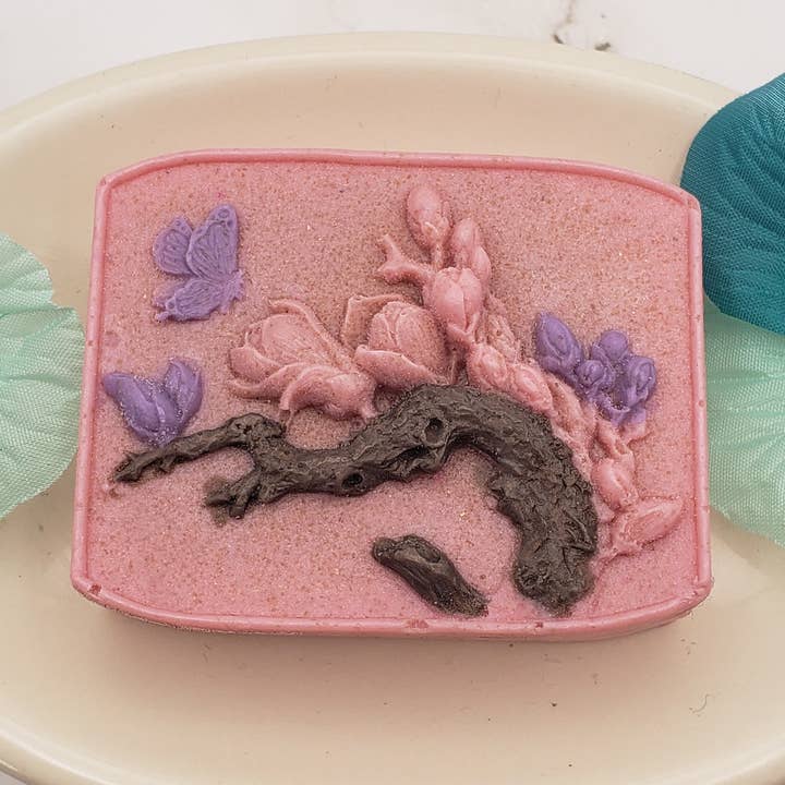 Savon naturel à la fleur de pommier et à la rose - Marque privée pour la vente par Eve's Essentials