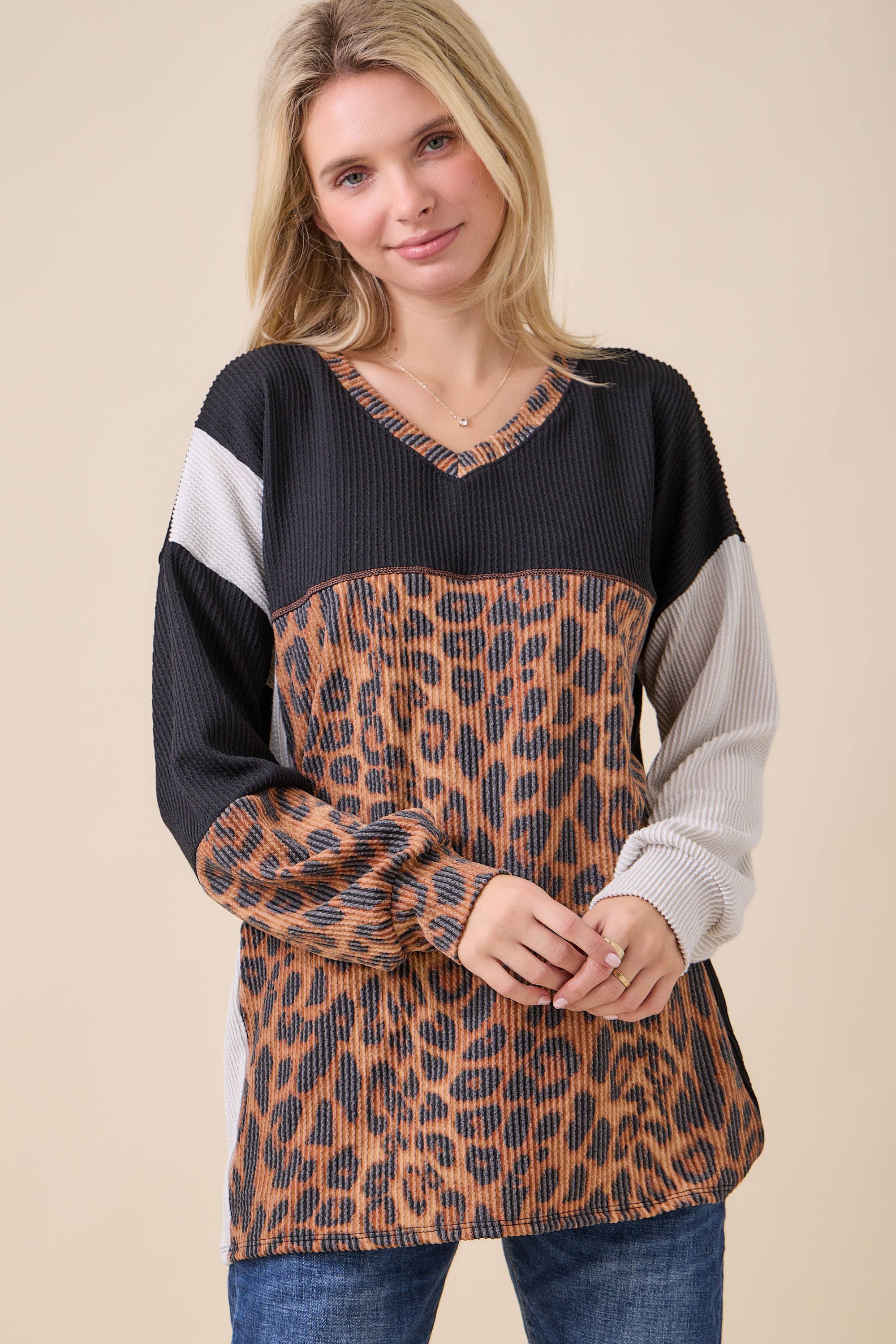 Celeste Clothing - Wholesale Knit Top - Women's - WOMEN'S RIB COLOR BLOCK ANIMAL PRINT LONG SLEEVE TOP2