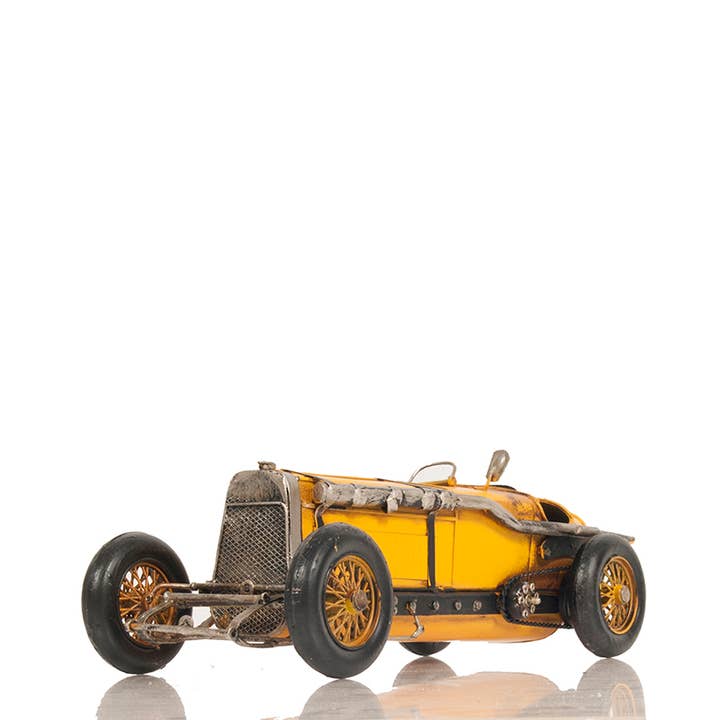 Old Modern Handicrafts, Inc. – Großhandel Tischdeko – Modell des klassischen Rennwagens Alfa Romeo P2