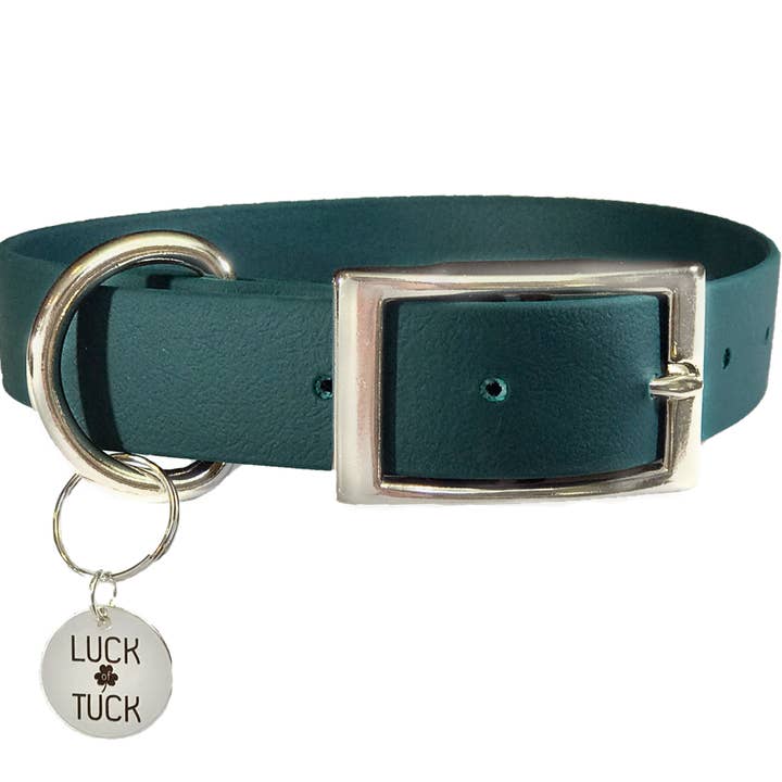 Collier imperméable pour chien Vert forêt pour la vente par LUCK OF TUCK