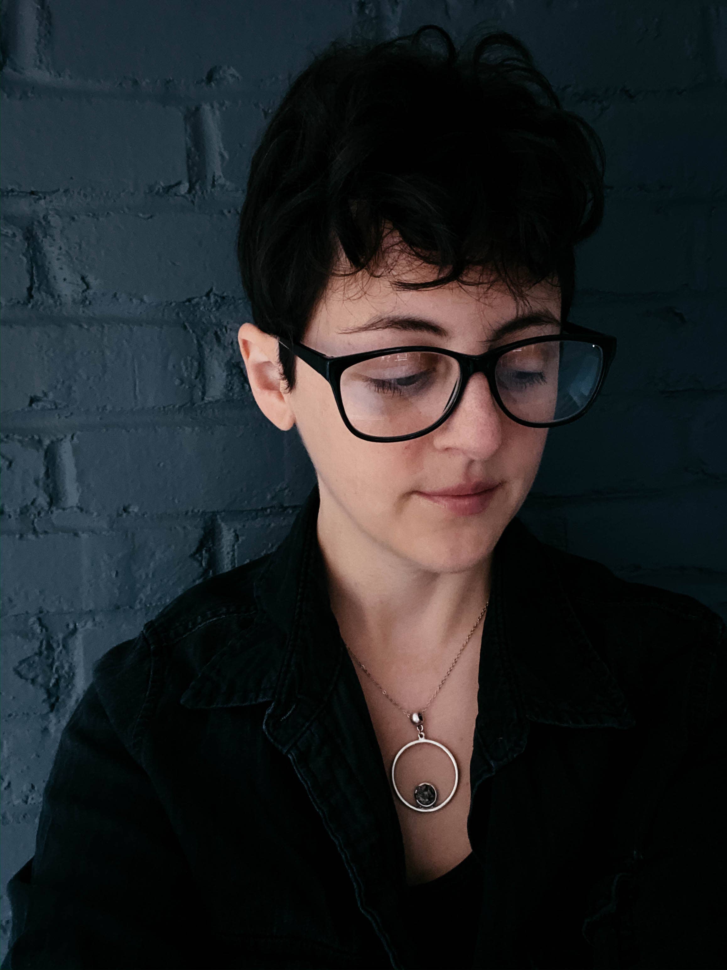 Yugen Handmade - Wholesale Pendant/Charm Necklace - Circle Meteorite Necklace1