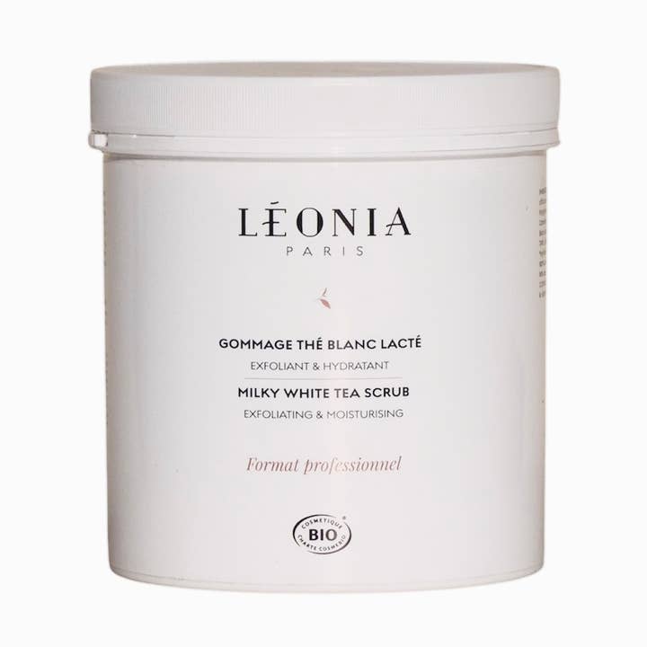 Scrub al tè bianco latte - cabina da 1 kg per la vendita all'ingrosso da parte di Léonia Paris