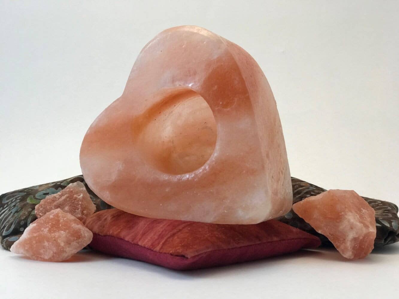 Himalayan Trading Co.® - Wholesale Candle Holder - Himalayan Salt Tealight Heart Candle Holders (2 Pack)7