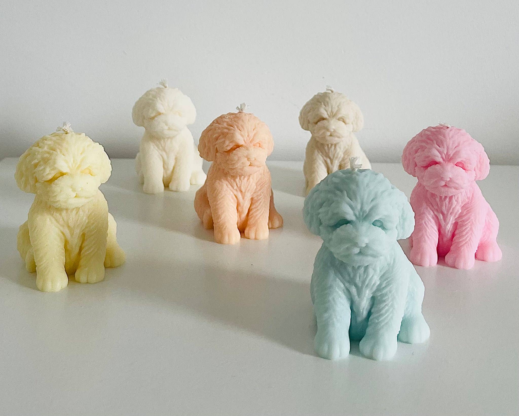 Sweet-Deco Creative - Wholesale Novelty Candle - Hand cast dog candle1