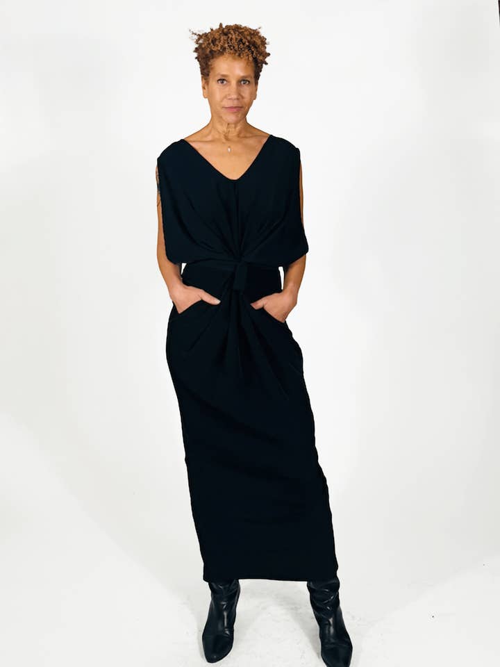 Airflow-Kleid - Onyx für den Großhandel von Meg
