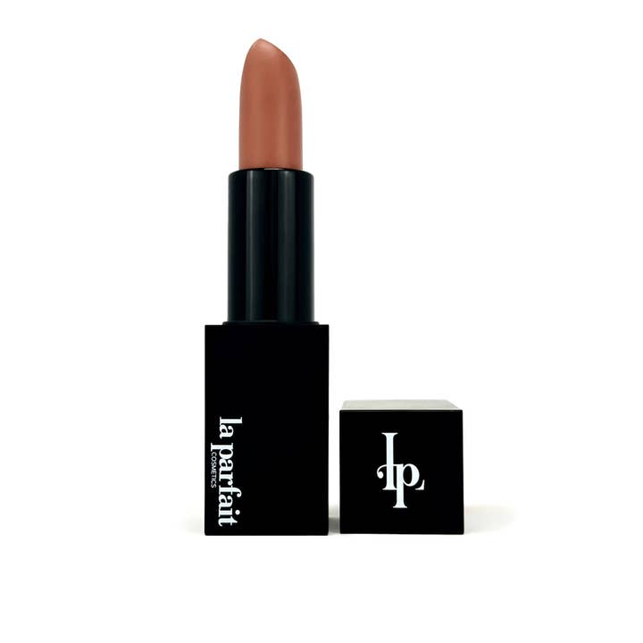 Lápiz labial satinado B-Bold para venta al por mayor de La parfait cosmetics
