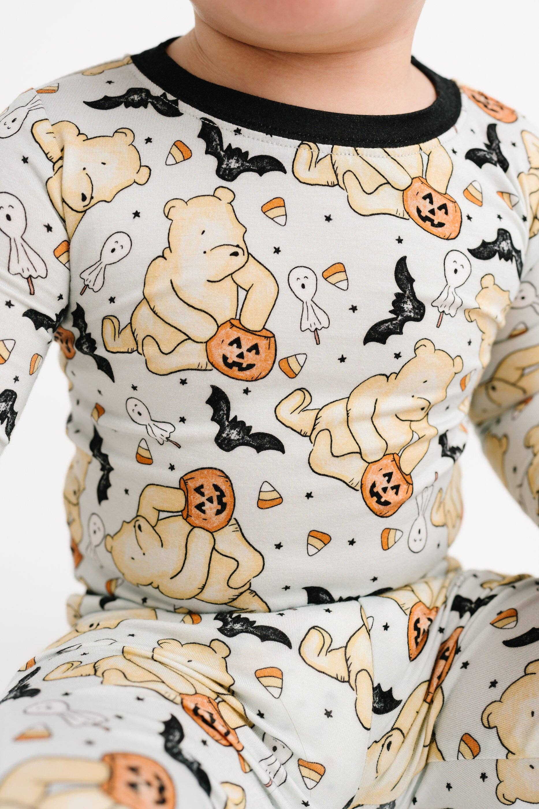 Little One Shop - Wholesale Top & Pant Set - Baby - Spooky Pooh Bamboo Set2