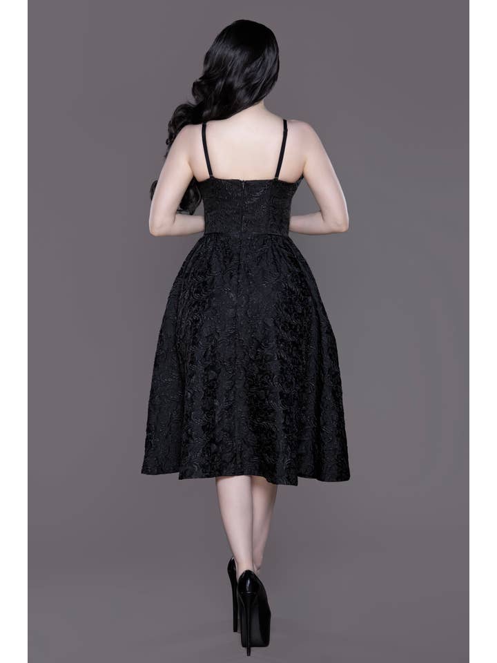 Weasel Wear – wholesale Klänning - Dam – Dragon Damask Swing Klänning