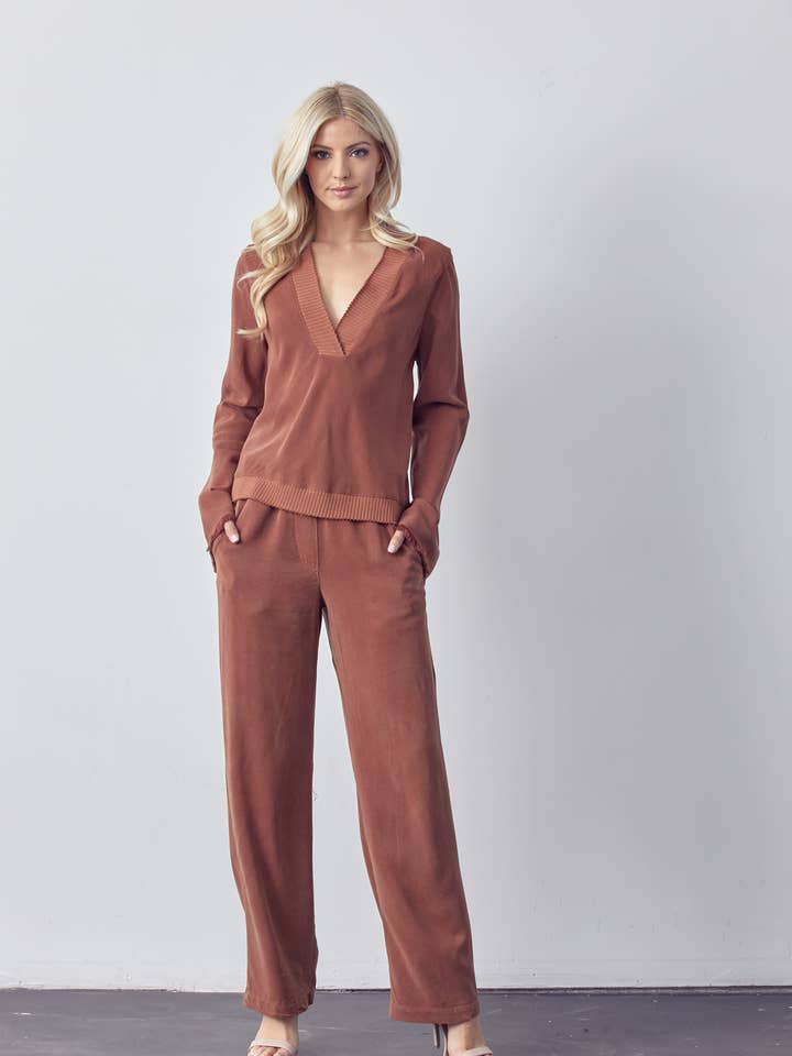 HAUT À MANCHES LONGUES EN MÉLANGE DE MATIÈRES - FINITION BORD FRANC pour la vente par Maven West