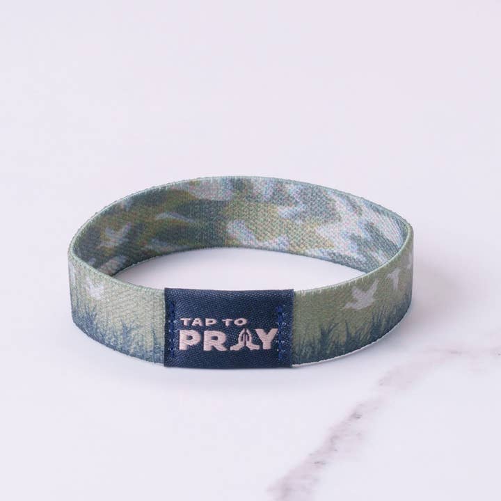 Versible - Wholesale Wristband - Tap To Pray® Wristband – Waterfowl3