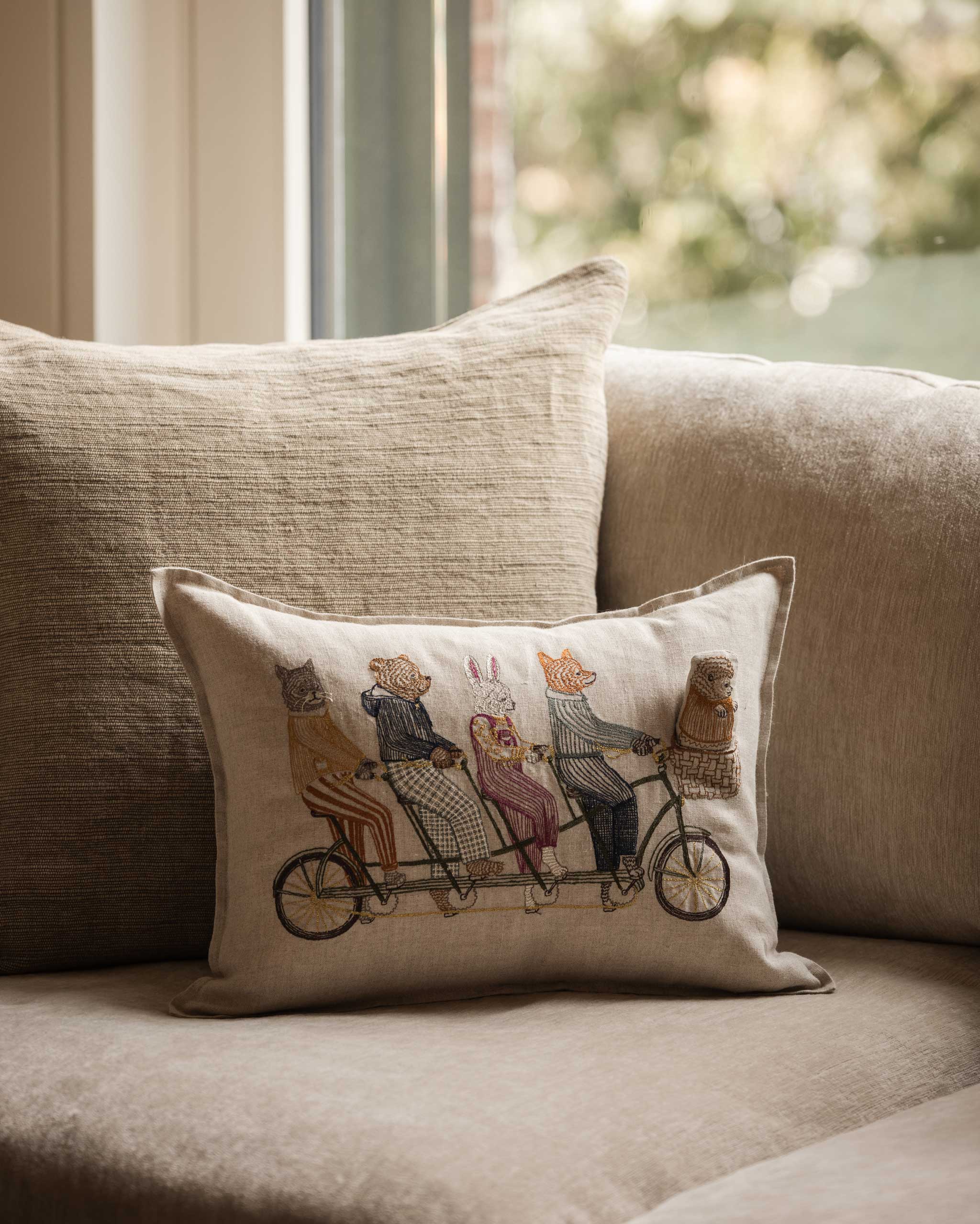 Coral & Tusk – Engroshandel Pyntepude – Tandemcykel lommepude5