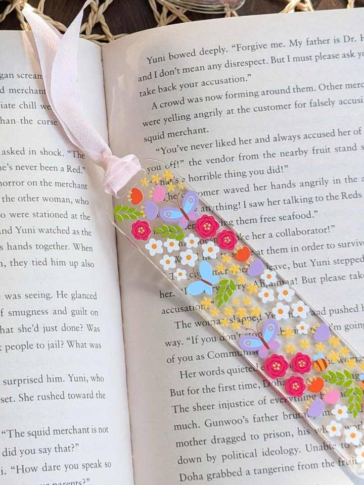 Spring Floral Bookmark for wholesale by Elegance Create